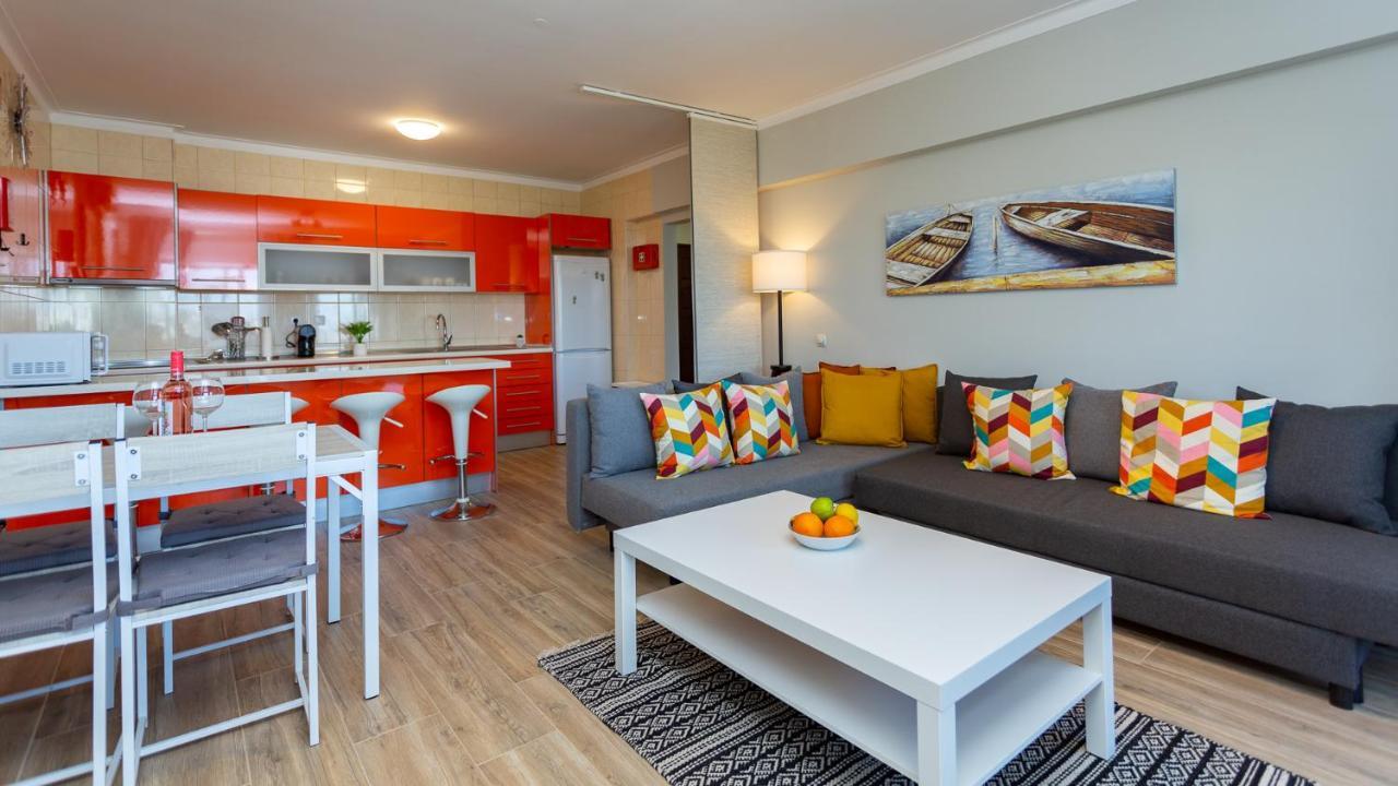 Comfort 1Bdr Apartment W/Pool By Lovelystay Portimao Bagian luar foto