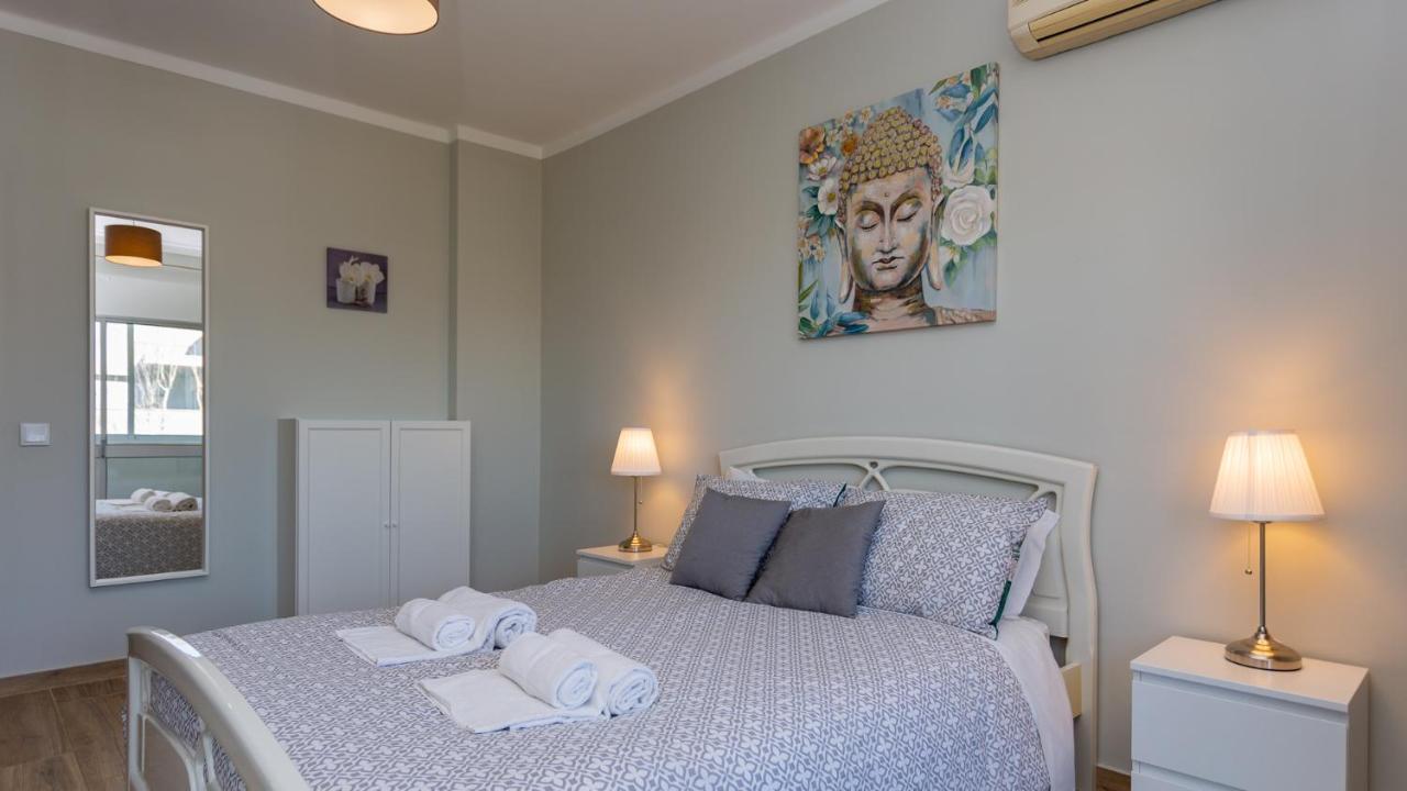 Comfort 1Bdr Apartment W/Pool By Lovelystay Portimao Bagian luar foto