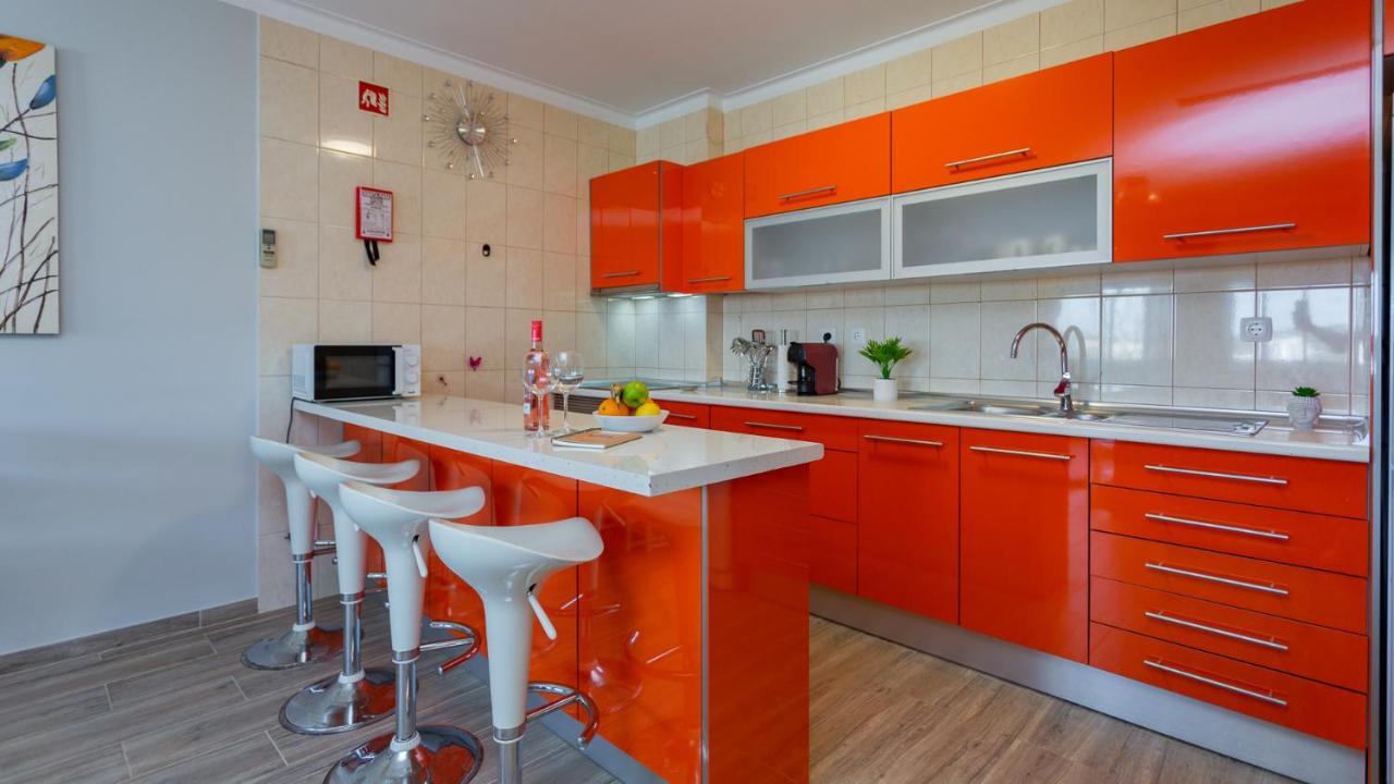 Comfort 1Bdr Apartment W/Pool By Lovelystay Portimao Bagian luar foto