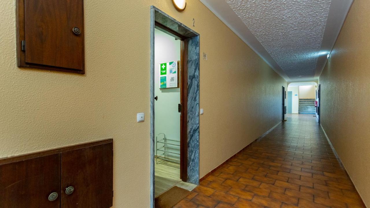 Comfort 1Bdr Apartment W/Pool By Lovelystay Portimao Bagian luar foto