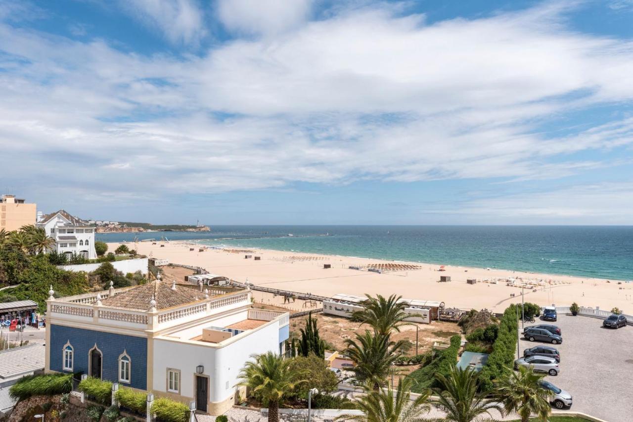 Comfort 1Bdr Apartment W/Pool By Lovelystay Portimao Bagian luar foto